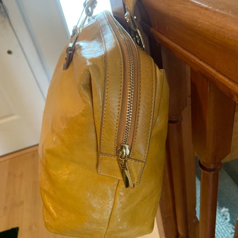 Brand New Tory Burch Handbag No Tags